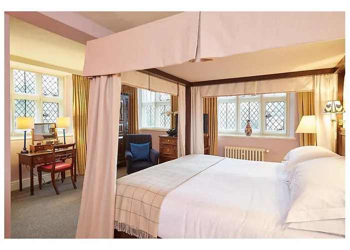 Finest Luxury Accommodations in Chesterfield